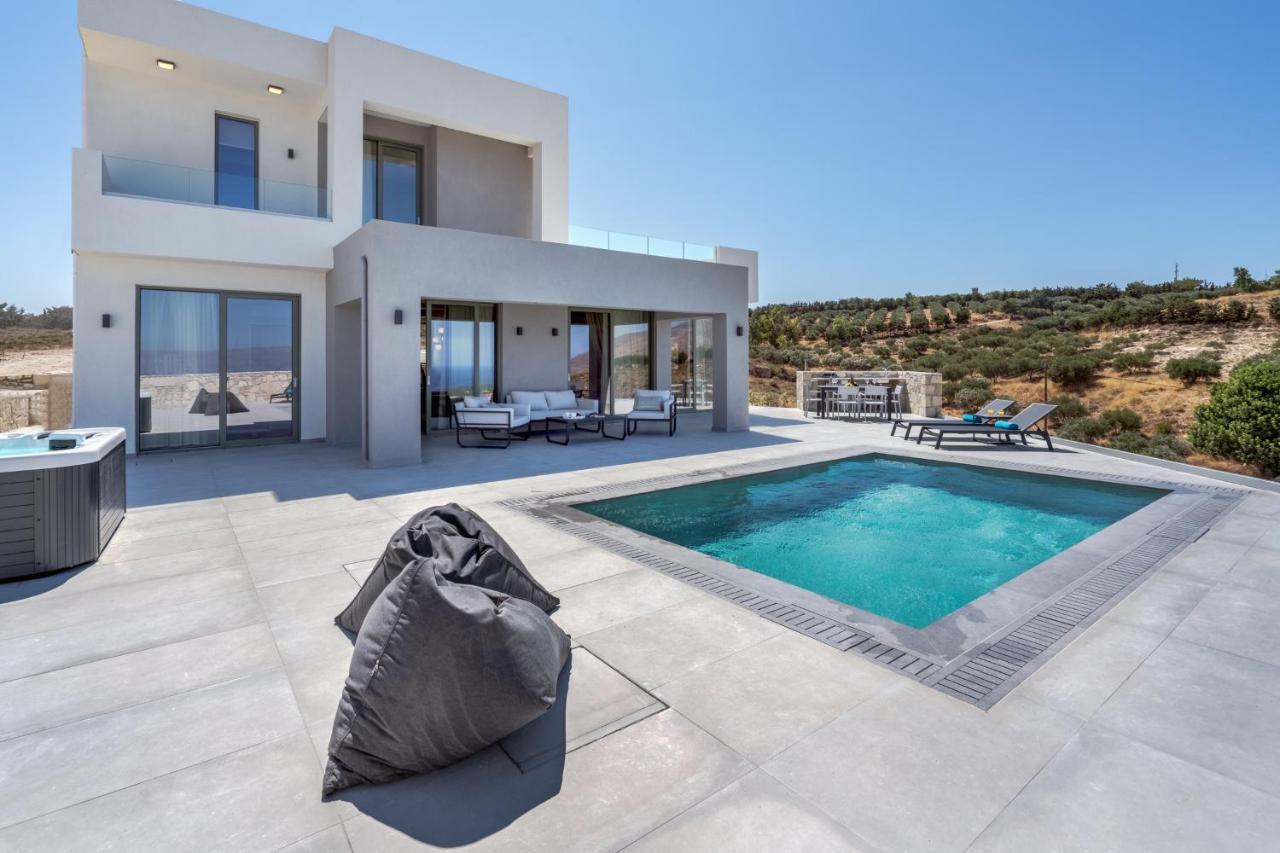 Luxurious Villa Cretan Aura With Private Heated Pool, Jacuzzi And Playroom Agios Ioannis  Exterior foto